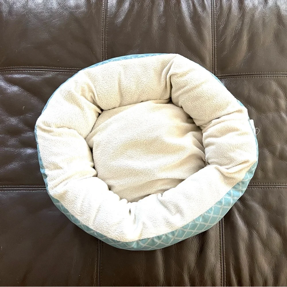 Dog bed